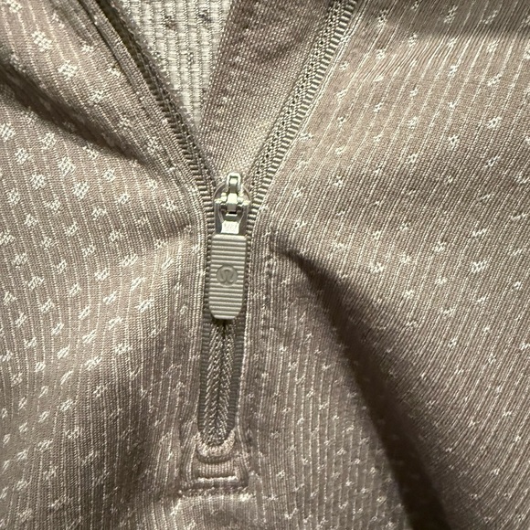 Lululemon quarter zip - Picture 3 of 3